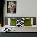 Apartman Ana - Cozy & Quiet With Balcony & Garden View *