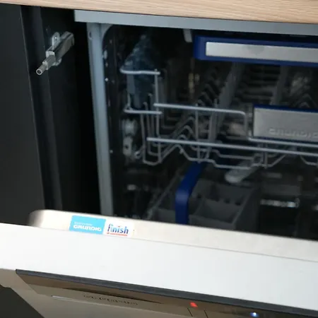 Ana - Cozy & Quiet With Balcony & Garden View