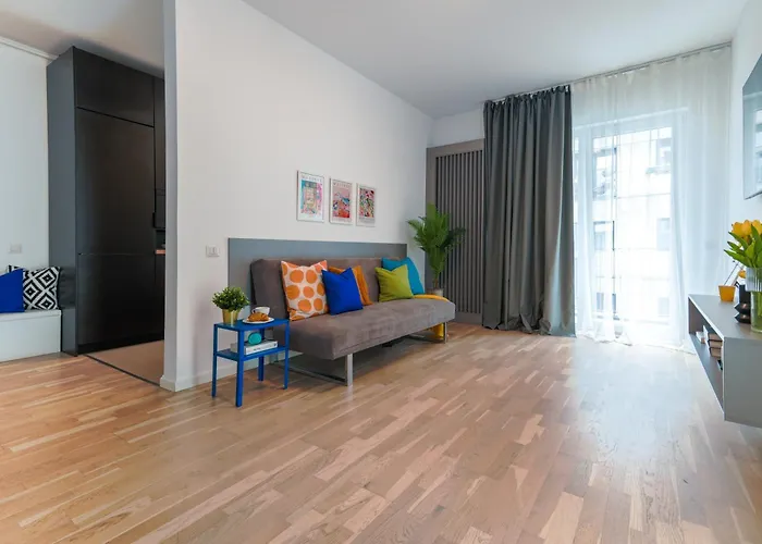 Ana - Cozy & Quiet With Balcony & Garden View Lägenhet Bukarest