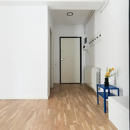 Ana - Cozy & Quiet With Balcony & Garden View *