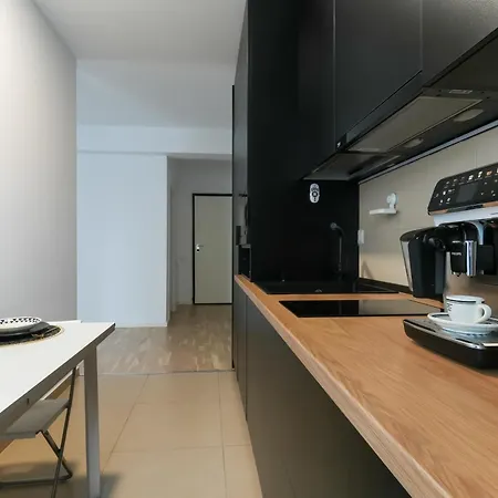 Ana - Cozy & Quiet With Balcony & Garden View Apartmán *