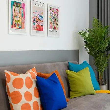 Apartmán Ana - Cozy & Quiet With Balcony & Garden View Bukurešť