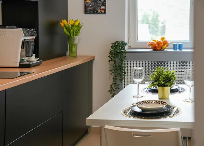 Ana - Cozy & Quiet With Balcony & Garden View Apartman Bukarest